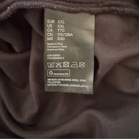 The Vampire’s Wife for H&M. Velvet Mini Dress - Picture 9 of 9